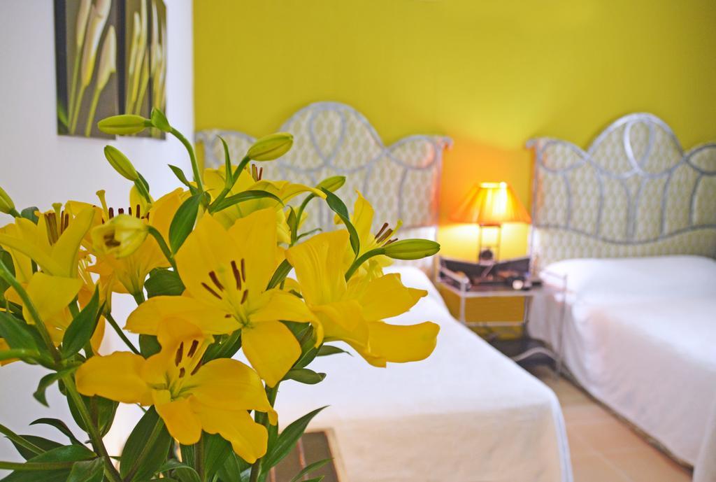 Hotel Angel Azul マナグア エクステリア 写真